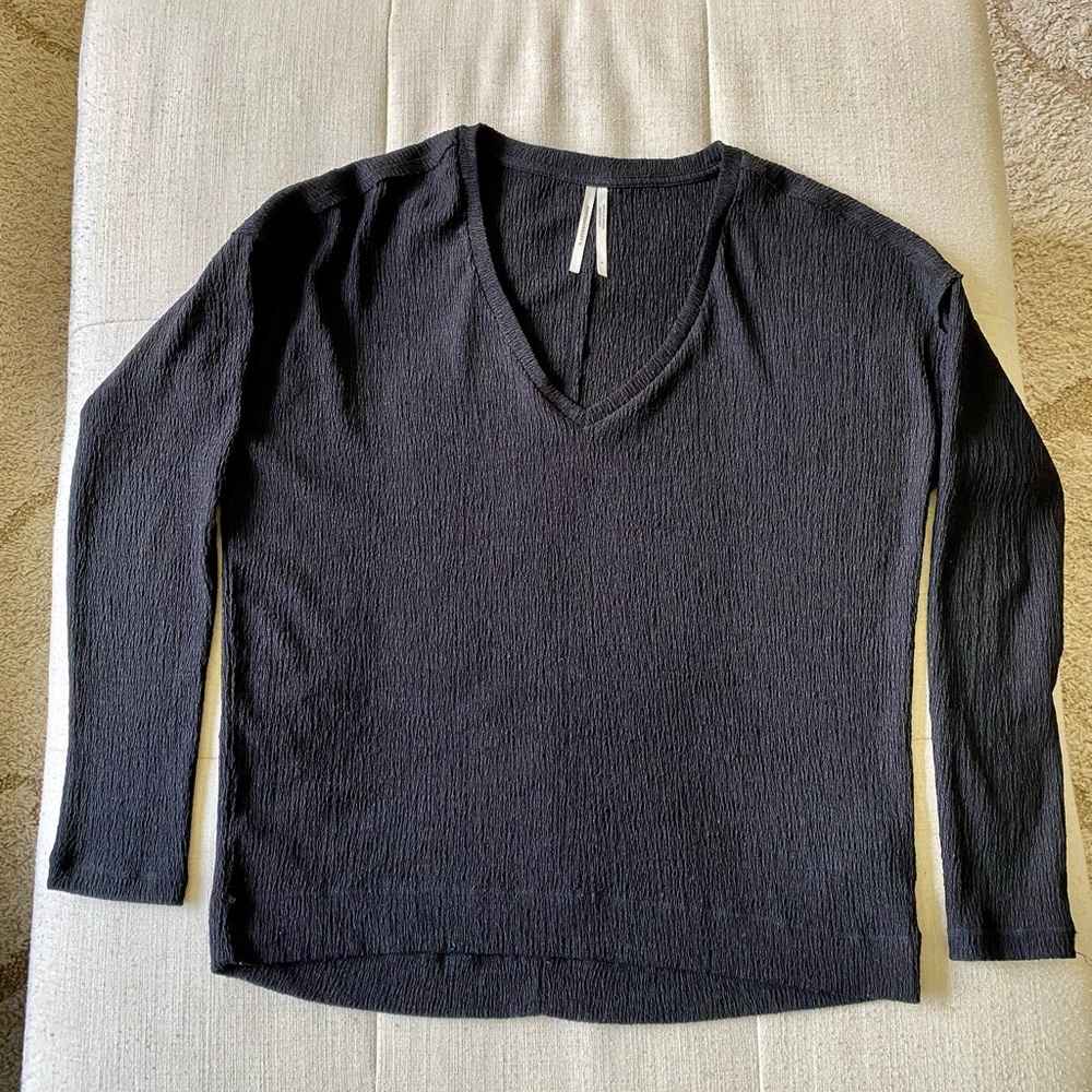 Women’s Anthropologie V-neck Long sleeve Size S